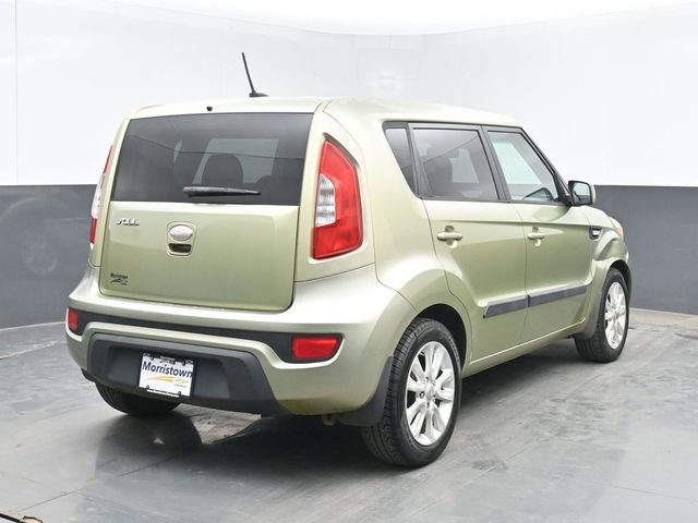 Used 2013 Kia Soul FWD image 14