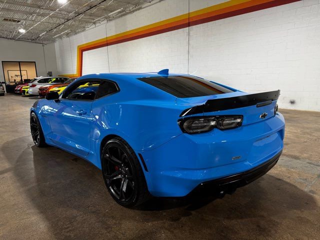 Used 2022 Chevrolet Camaro SS RWD image 4