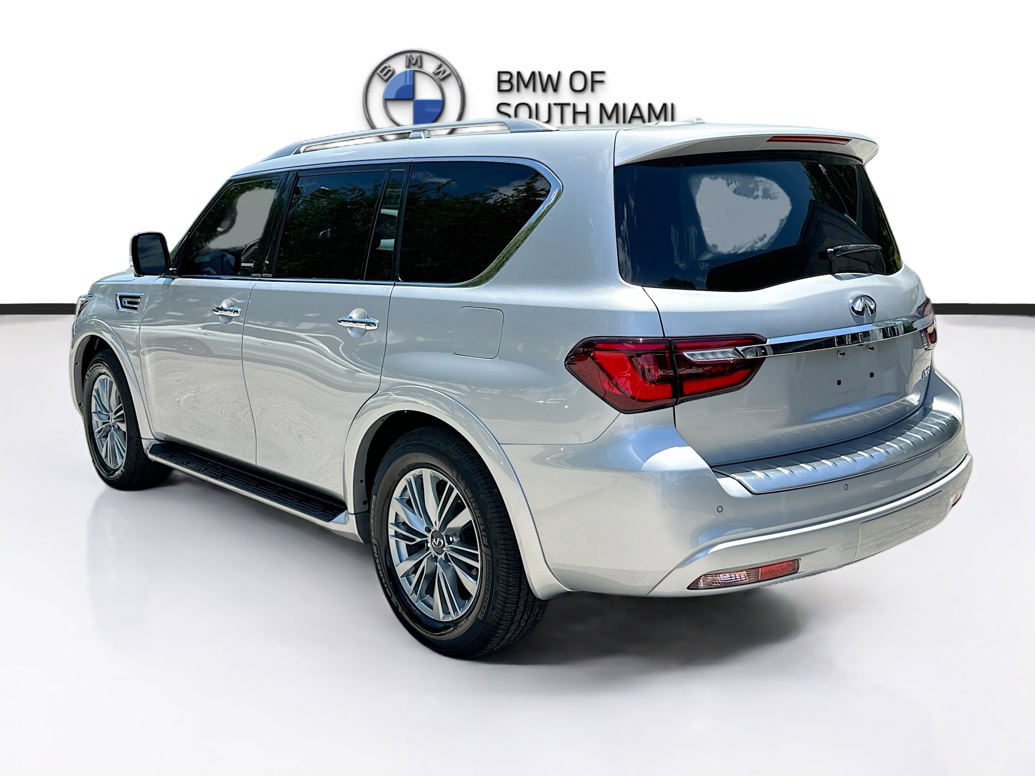 Used 2022 INFINITI QX80 Luxe w/ Cargo Package RWD image 5