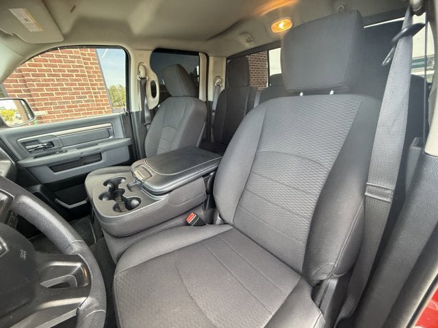 Used 2019 RAM 1500 Classic Warlock AWD/4WD image 17
