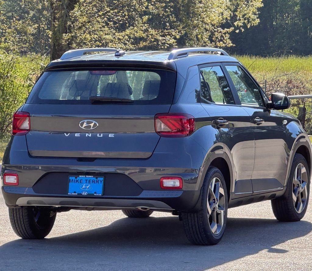 New 2026 Hyundai Venue SEL image 12