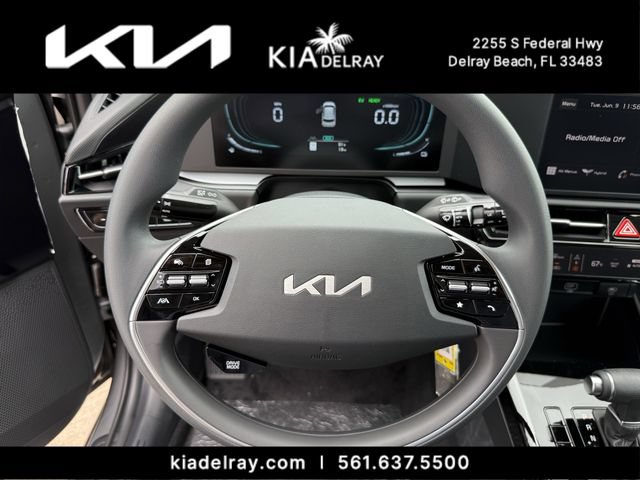 New 2026 Kia Niro LX FWD image 28