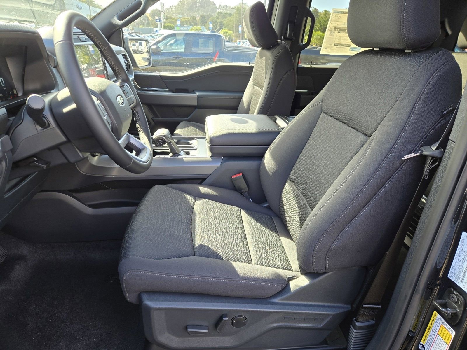 New 2026 Ford F150 XLT w/ Equipment Group 302A MID image 8