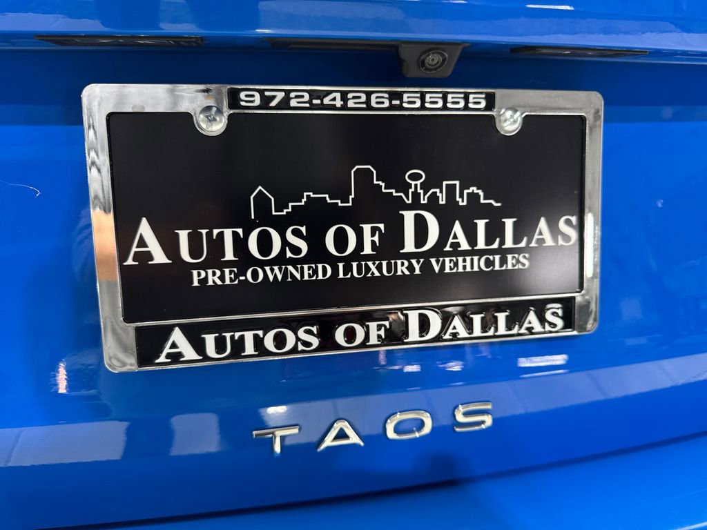 Used 2022 Volkswagen Taos SE w/ Panoramic Sunroof Package AWD/4WD image 23