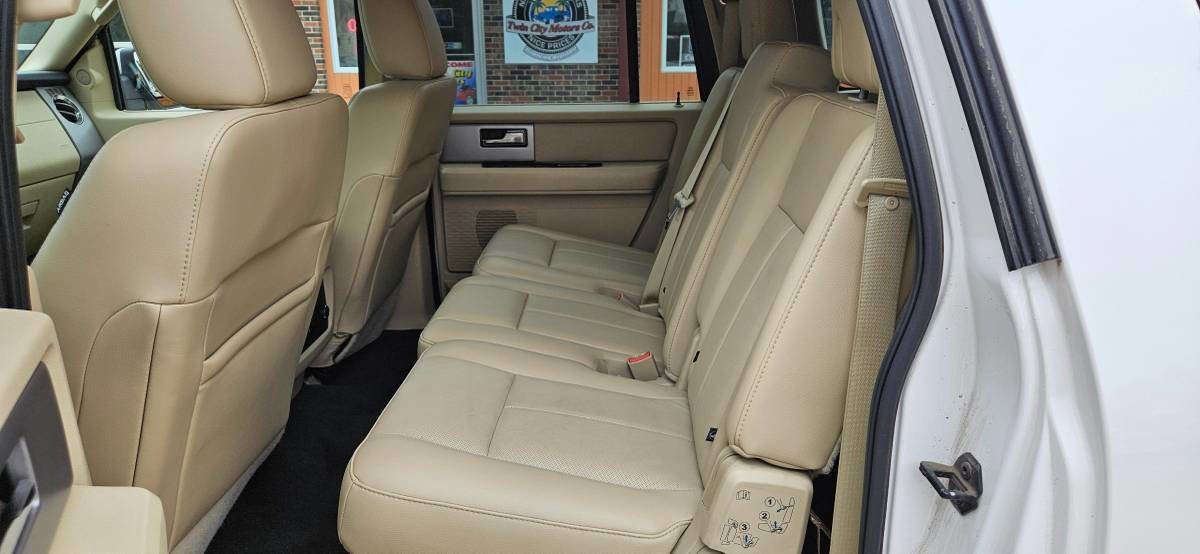 Used 2015 Ford Expedition EL Limited w/ Equipment Group 301A image 8