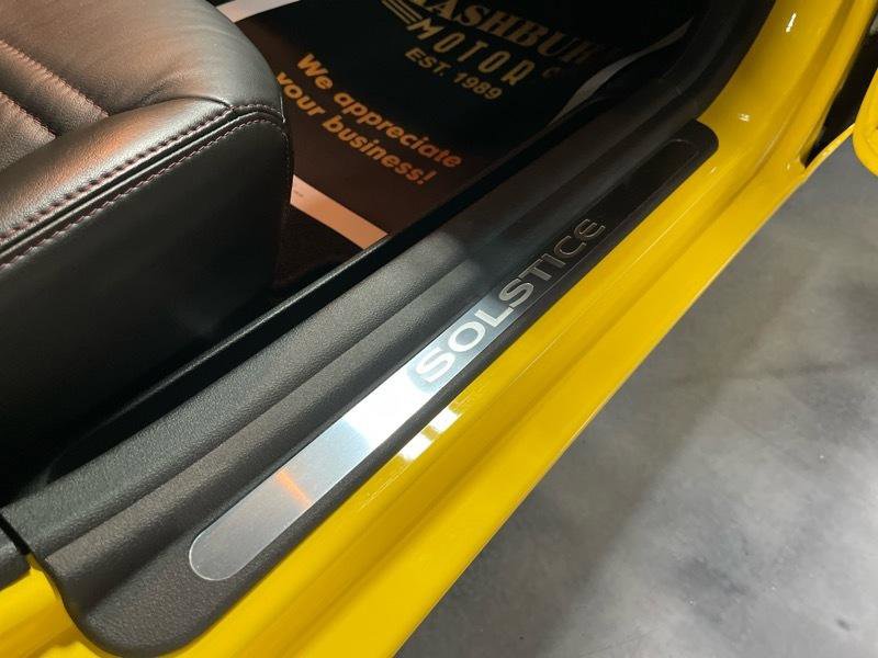 Used 2009 Pontiac Solstice GXP w/ Premium Package image 37