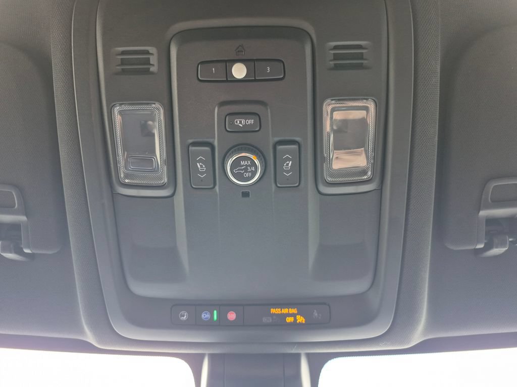 Certified 2021 GMC Yukon SLT w/ SLT Luxury Package AWD/4WD image 22