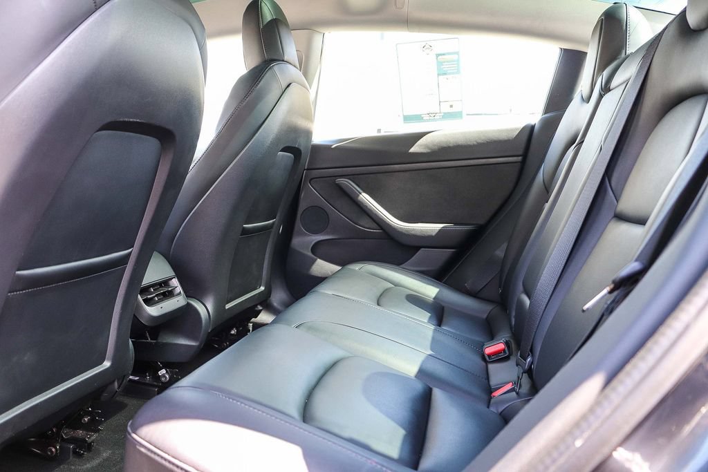 Used 2022 Tesla Model 3 Long Range AWD/4WD image 23