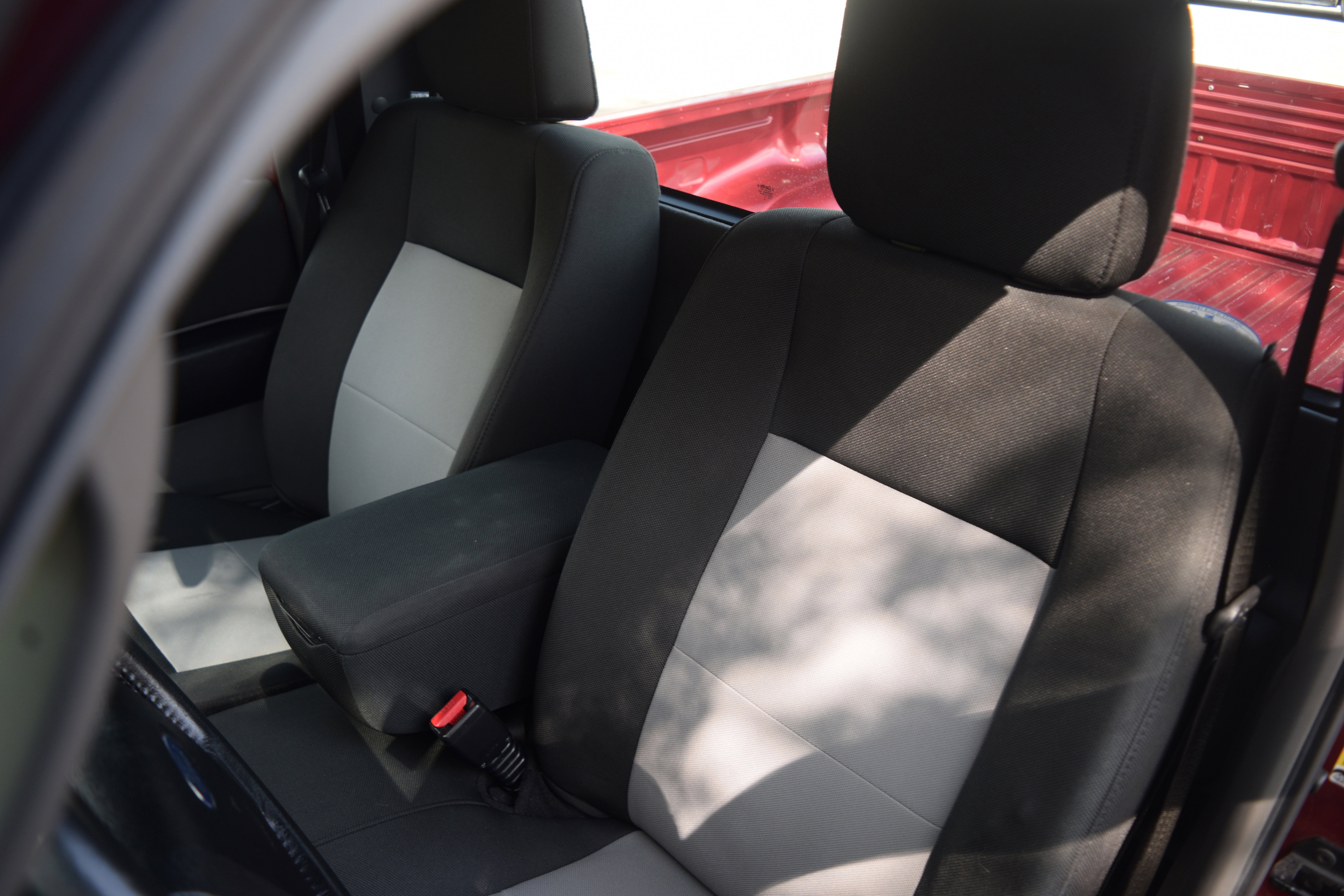 Used 2011 Ford Ranger XLT image 14