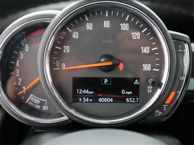 Used 2020 MINI Cooper 4-Door Hardtop w/ Premium Package image 27