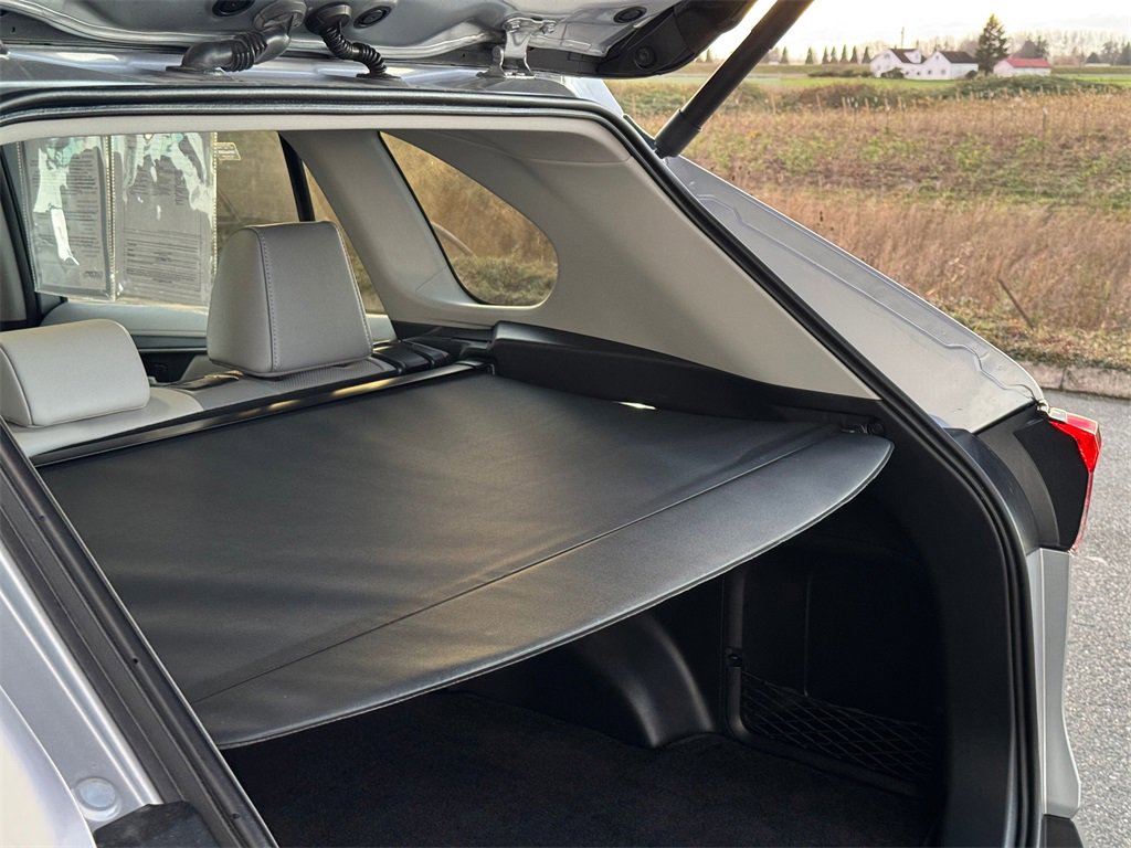 Used 2024 Toyota RAV4 Limited image 30