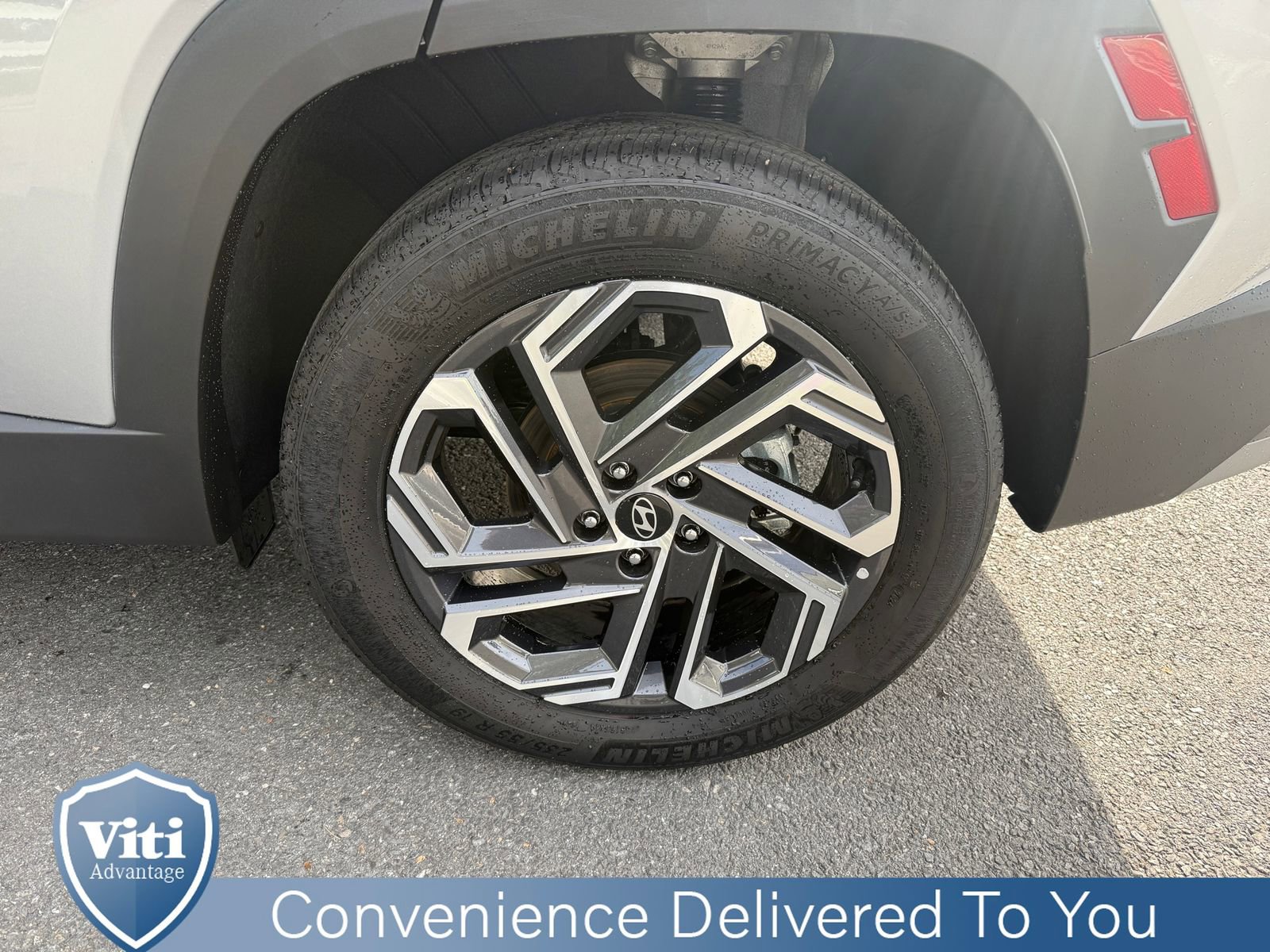 Used 2025 Hyundai Tucson Limited image 13