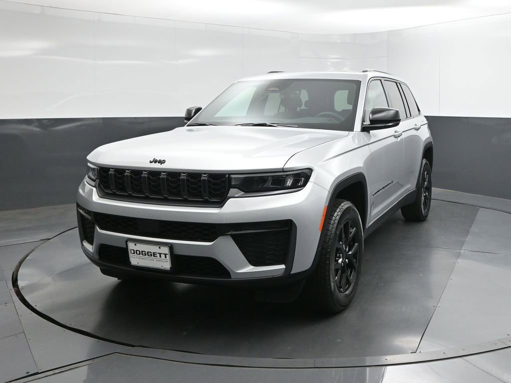 New 2026 Jeep Grand Cherokee Altitude image 30