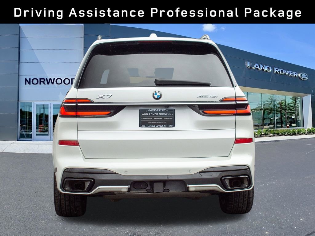 Used 2023 BMW X7 xDrive40i w/ Executive Package image 5