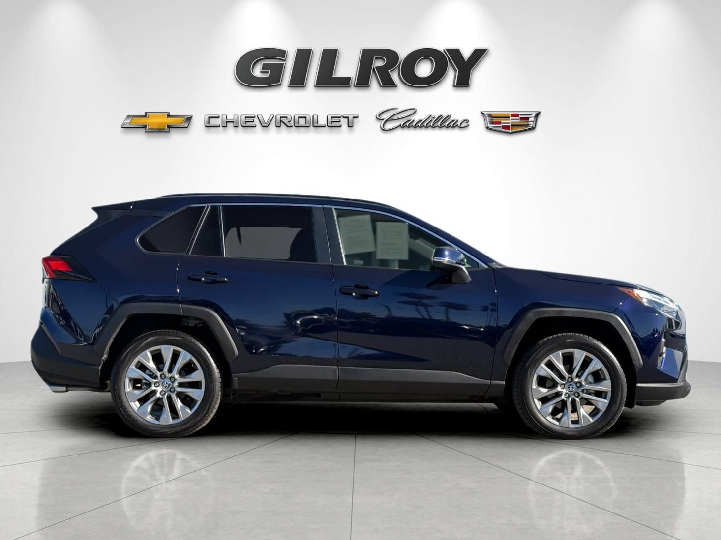 Used 2025 Toyota RAV4 XLE Premium AWD/4WD image 2