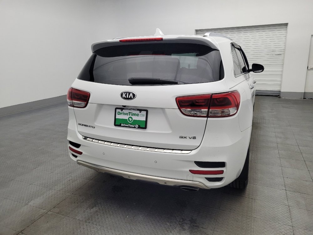 Used 2017 Kia Sorento SX image 7