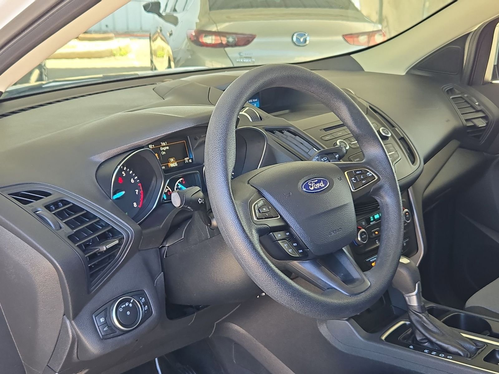 Used 2017 Ford Escape SE FWD image 11