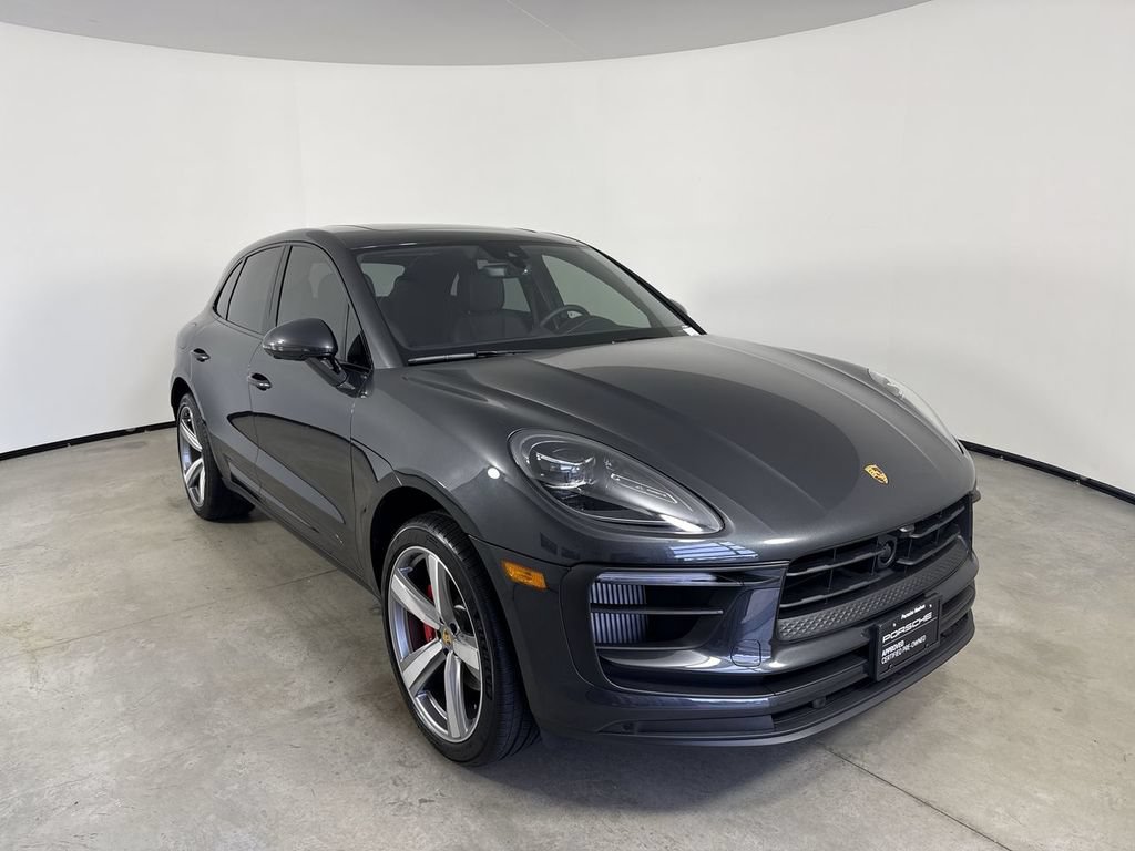 Certified 2025 Porsche Macan S AWD/4WD image 9