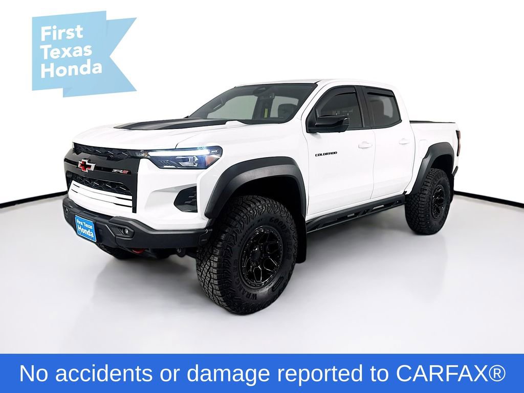 Used 2024 Chevrolet Colorado ZR2 w/ ZR2 Bison Edition image 3