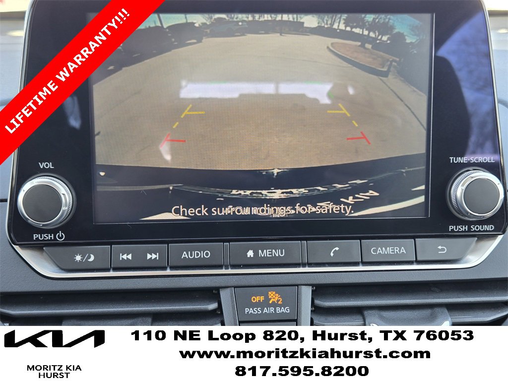 Used 2024 Nissan Altima 2.5 SV image 7