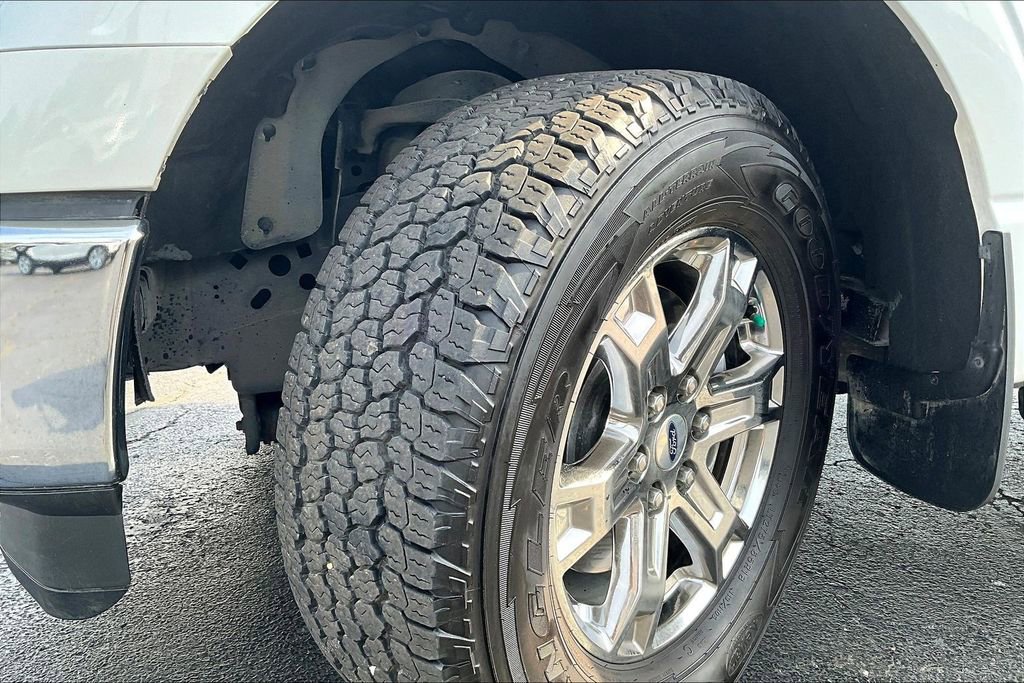 Used 2022 Ford F150 Lariat image 37