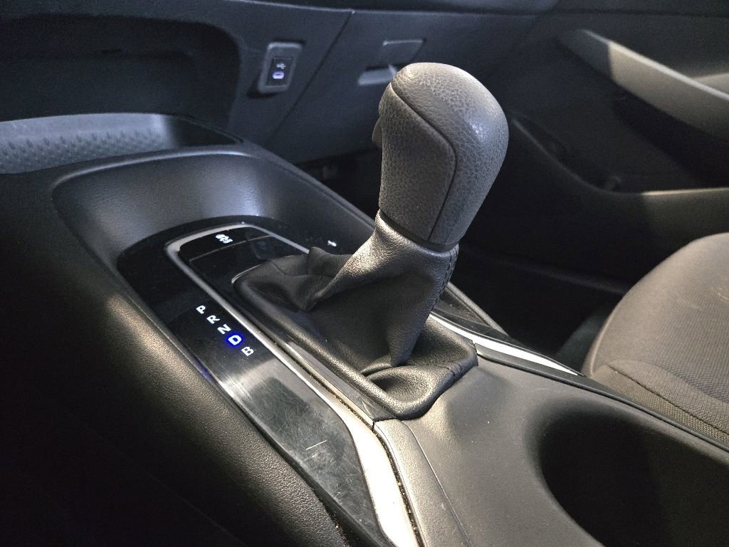 Used 2023 Toyota Corolla LE FWD image 18
