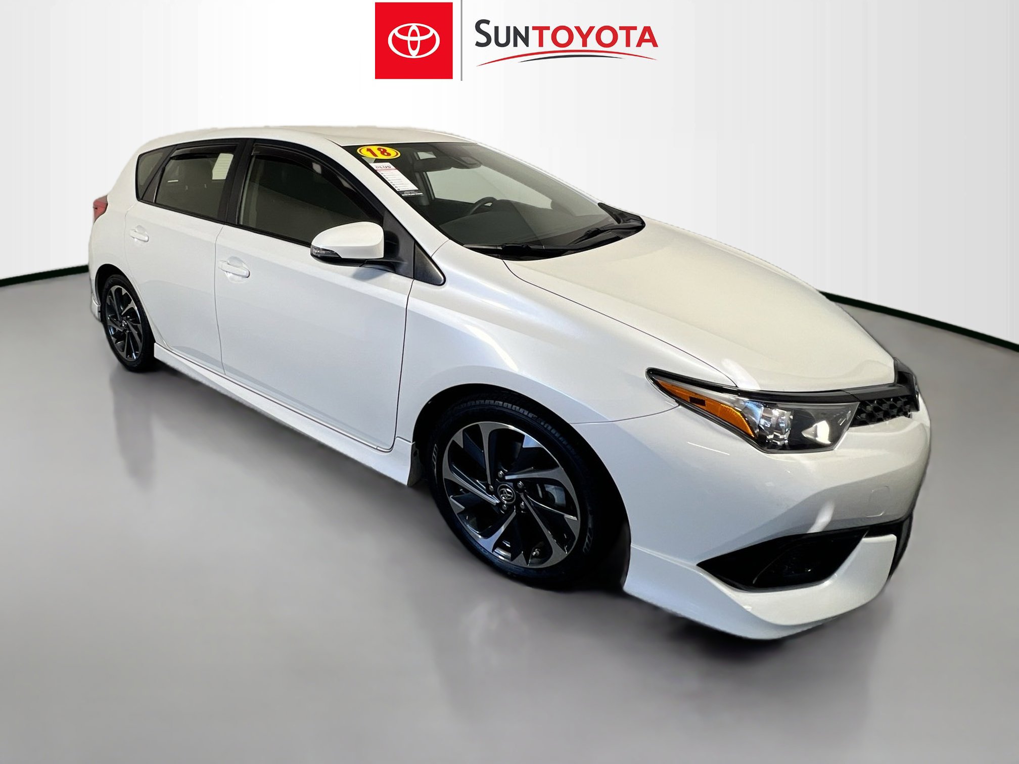 Used 2018 Toyota Corolla iM image 1