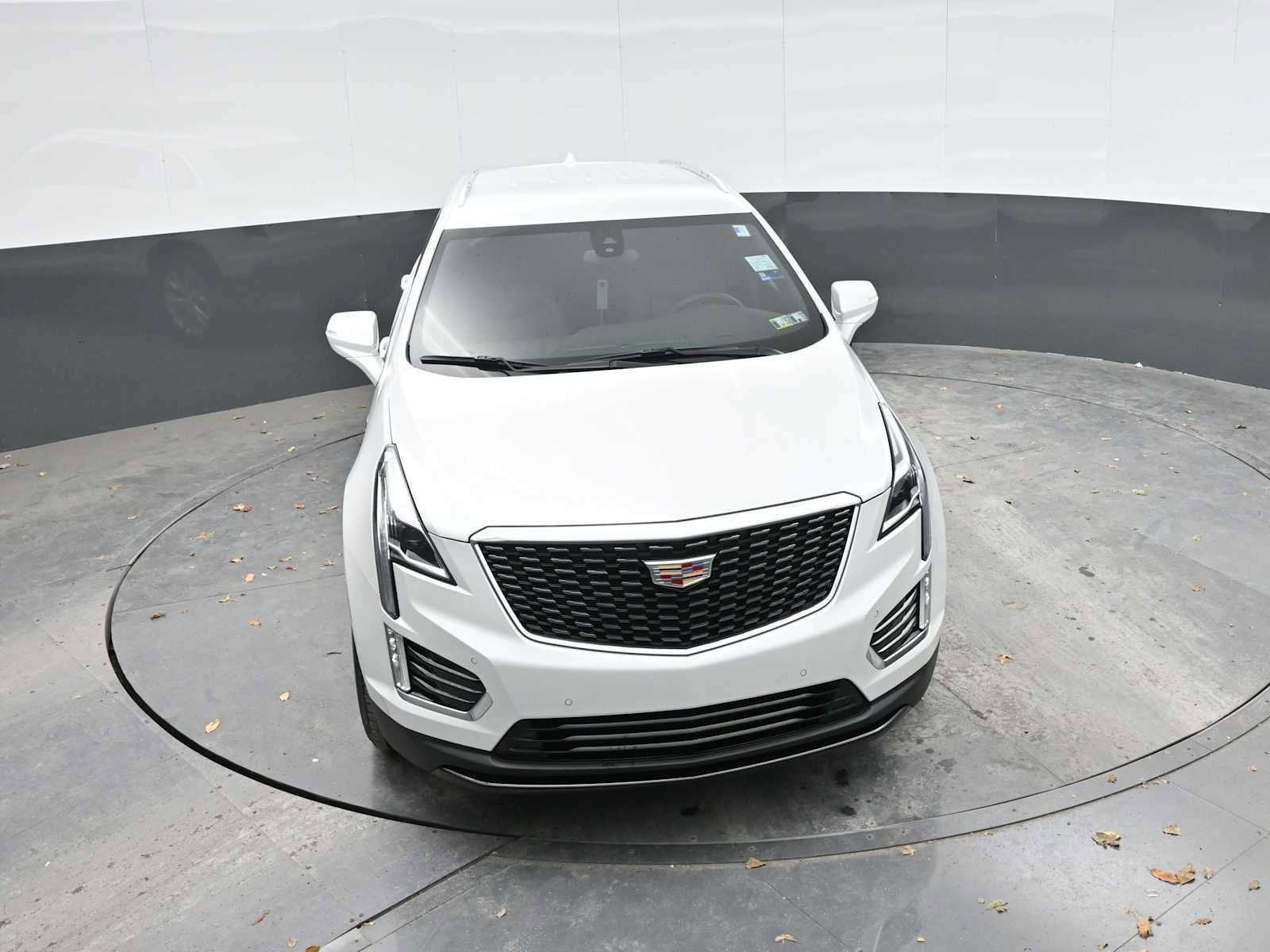 Used 2025 Cadillac XT5 Luxury w/ LPO, Floor Liner Package image 38