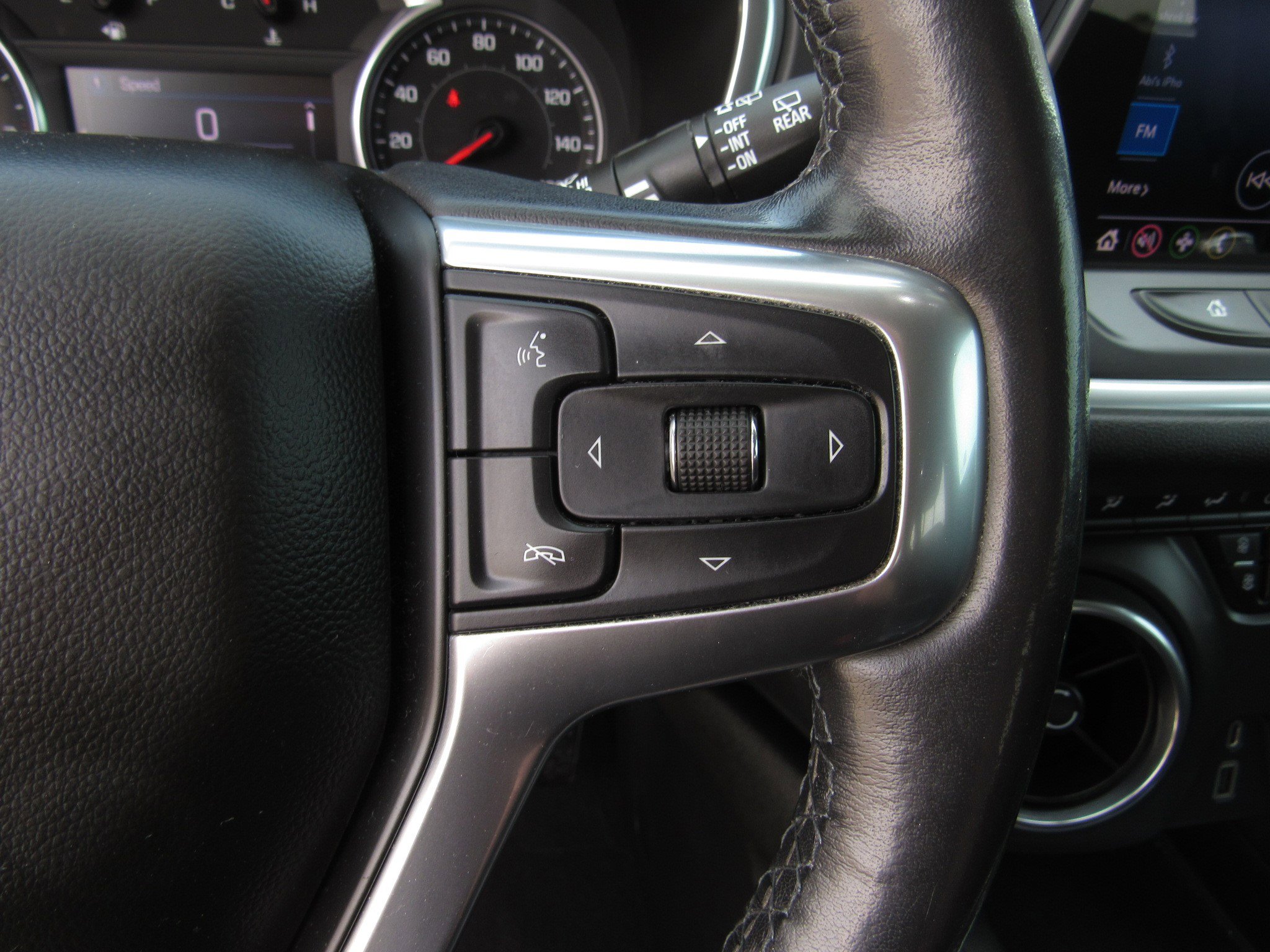 Used 2020 Chevrolet Blazer LT image 26