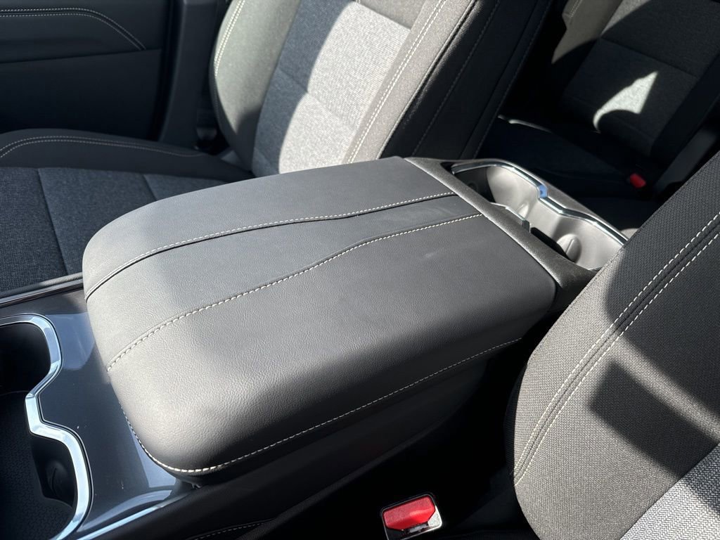 New 2025 GMC Acadia Elevation AWD/4WD image 29