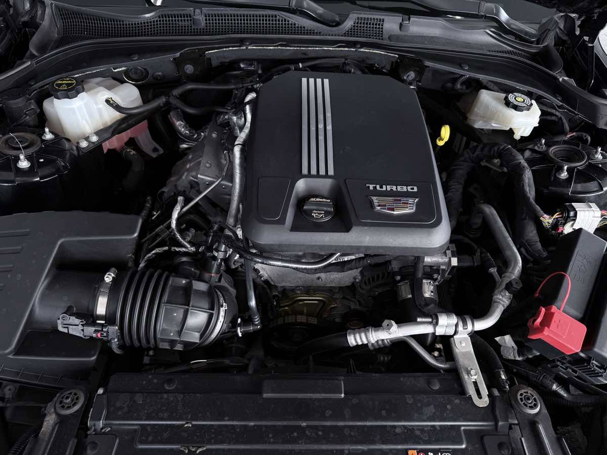 Used 2025 Cadillac CT4 Premium Luxury image 21