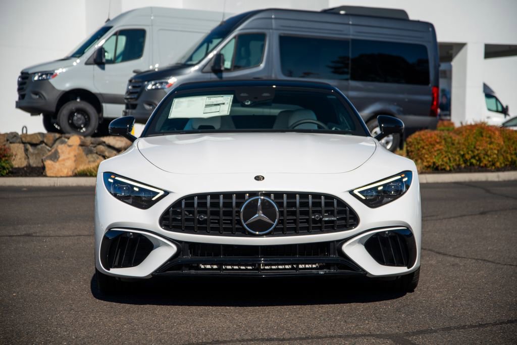 New 2026 Mercedes-Benz SL 63 AMG 4MATIC video 2