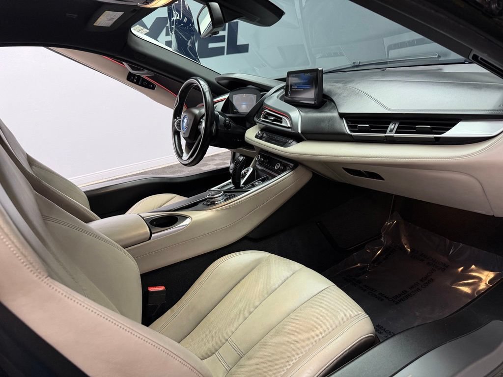 Used 2015 BMW i8 AWD/4WD image 43