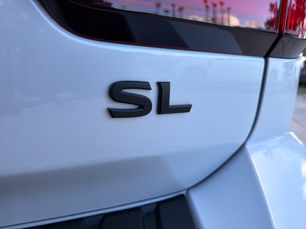 Used 2024 Nissan Armada SL w/ Midnight Edition Package RWD image 11