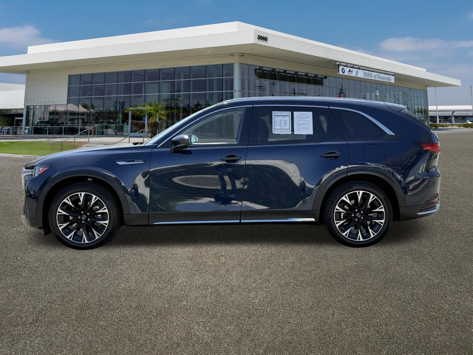 Used 2024 MAZDA CX-90 Plug-In Hybrid w/ Premium Pkg image 6