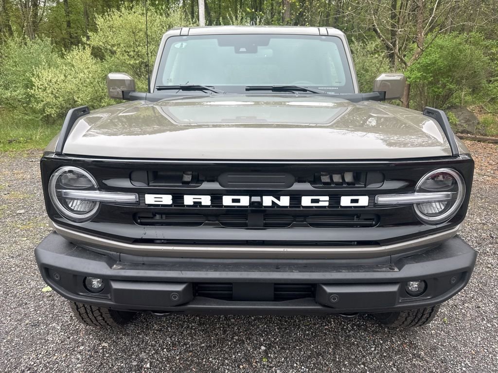 New 2026 Ford Bronco Outer Banks AWD/4WD image 2