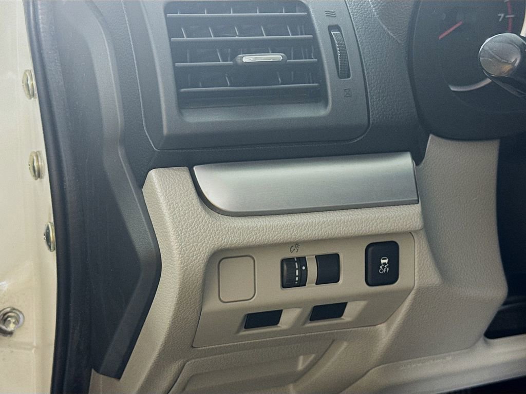 Used 2014 Subaru Forester 2.5i Premium w/ All-Weather Package image 10