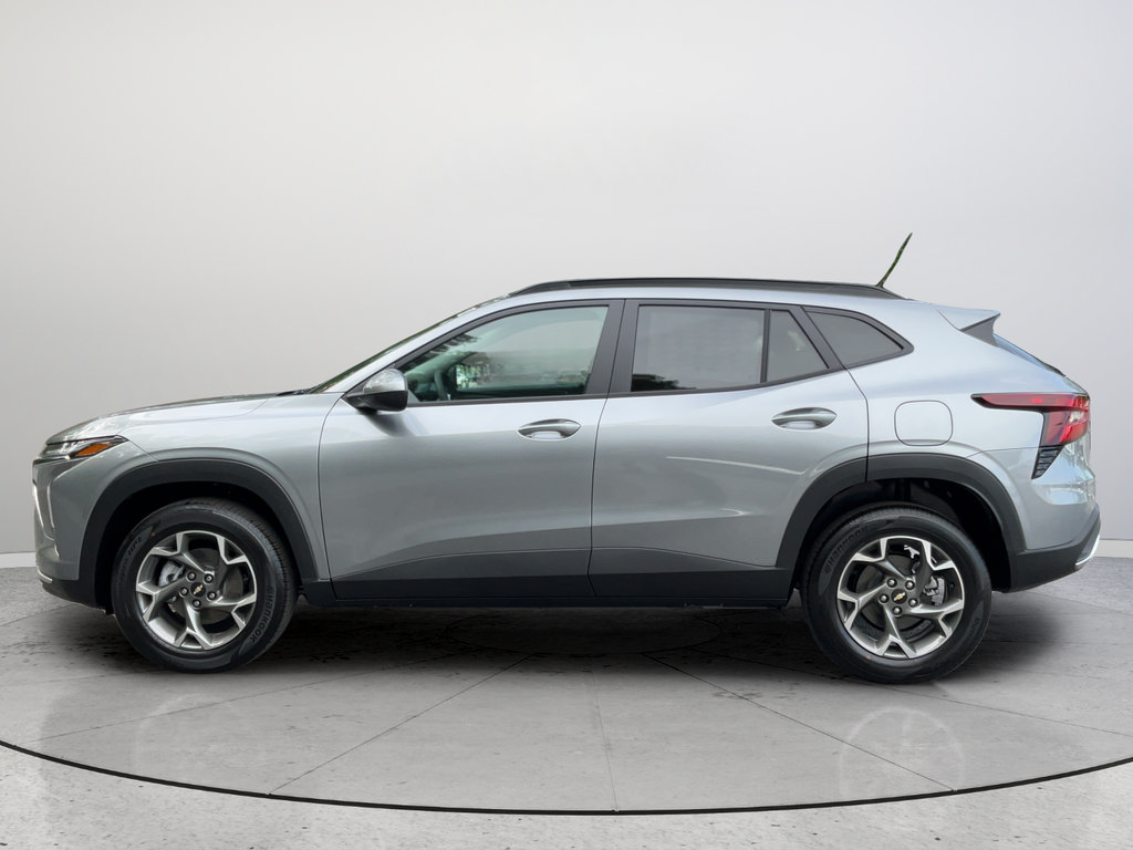 New 2026 Chevrolet Trax LT FWD image 4