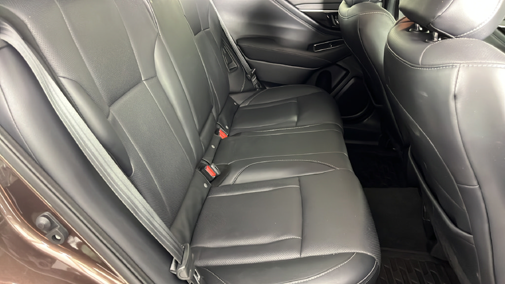 Used 2022 Subaru Outback Limited AWD/4WD image 18