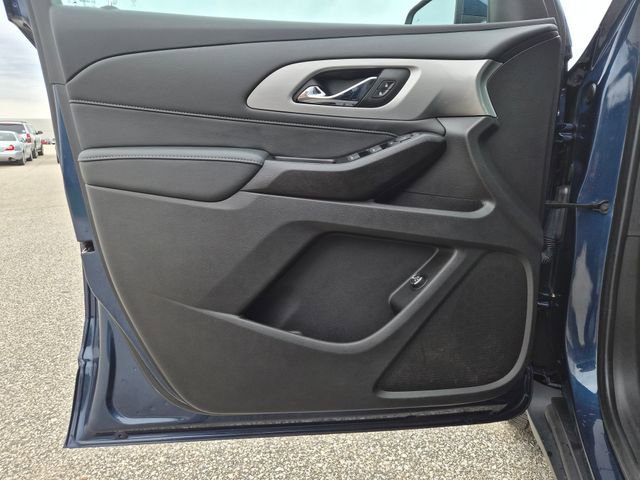 Used 2023 Chevrolet Traverse LT FWD image 13