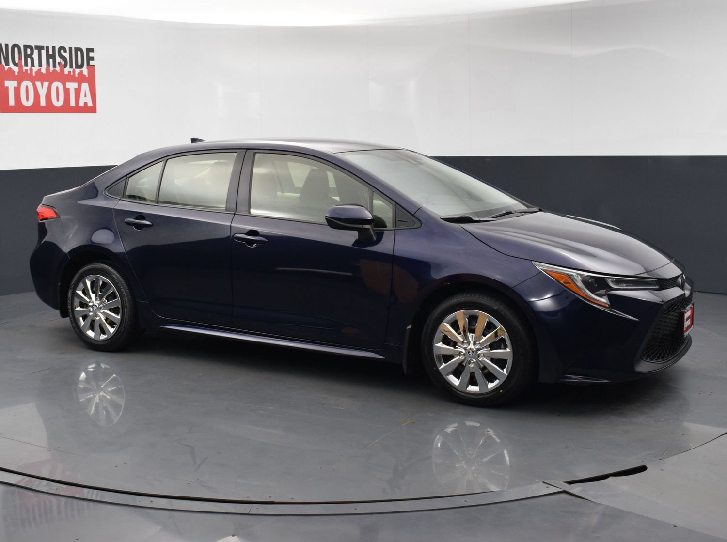 Used 2020 Toyota Corolla LE FWD image 6