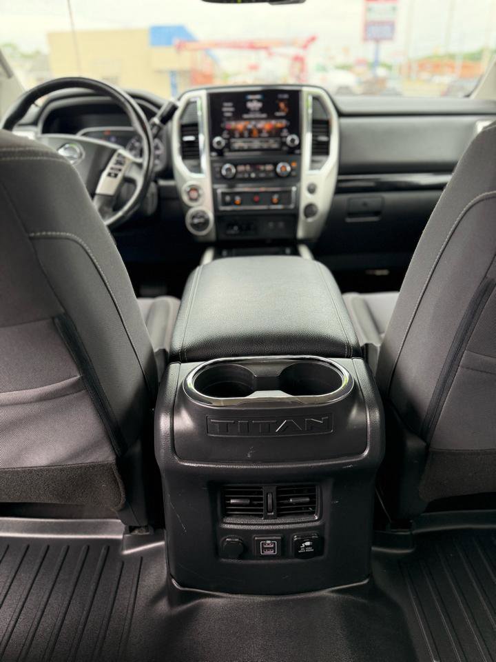 Used 2021 Nissan Titan SV w/ SV Convenience Package AWD/4WD image 15