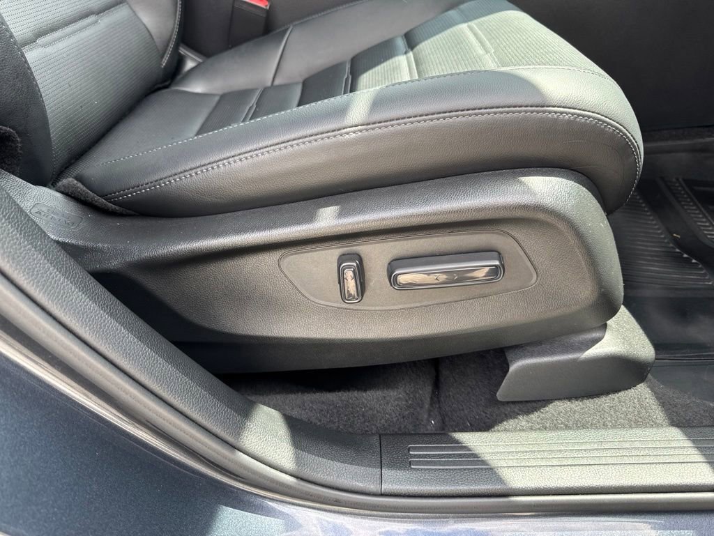 Used 2023 Honda CR-V EX-L image 18