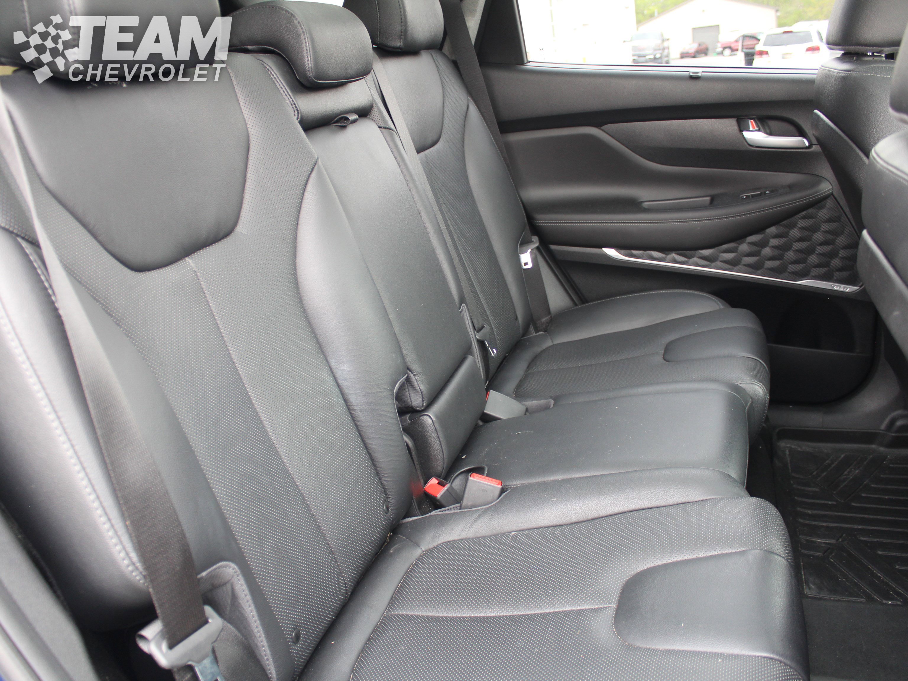 Used 2020 Hyundai Santa Fe Limited AWD/4WD image 25