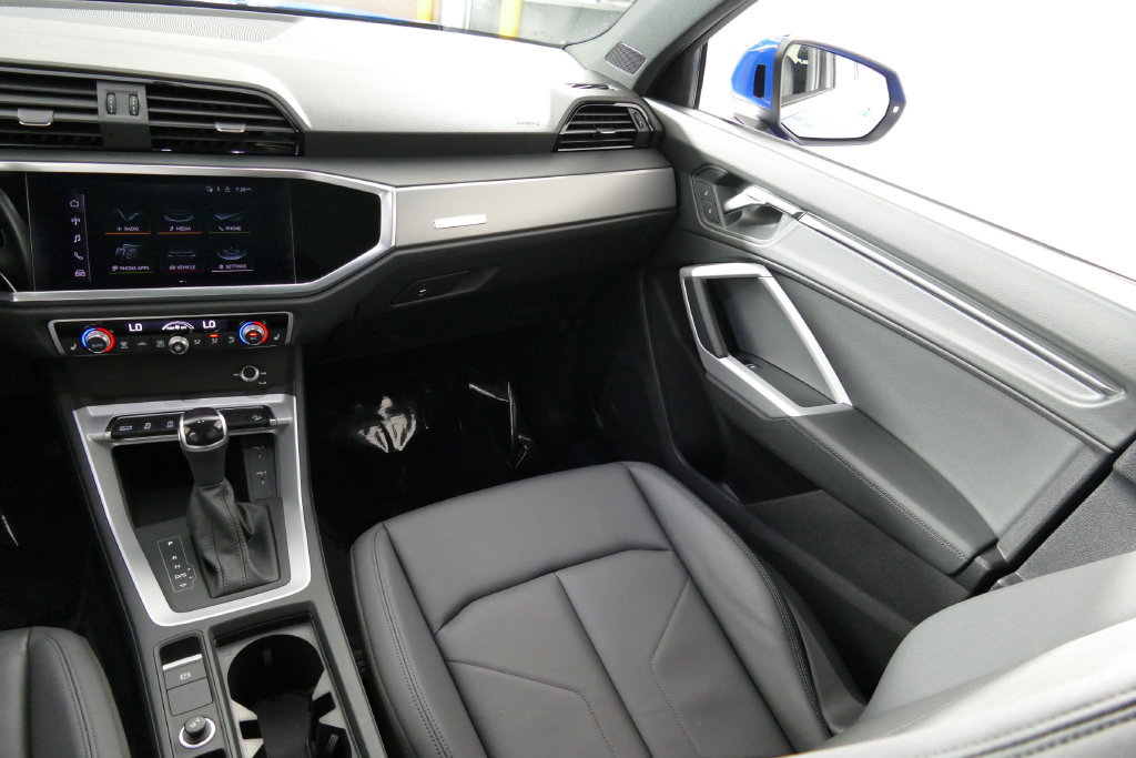 Used 2022 Audi Q3 2.0T Premium AWD/4WD image 22