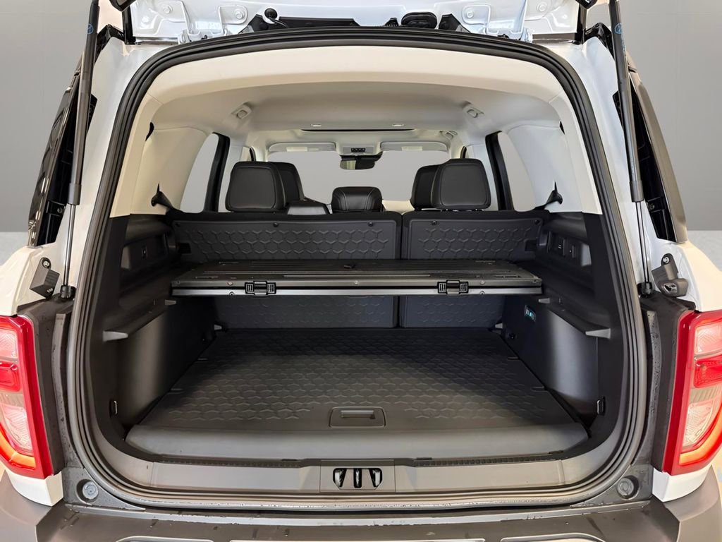 New 2025 Ford Bronco Sport Outer Banks w/ Sasquatch Outer Banks Package image 13