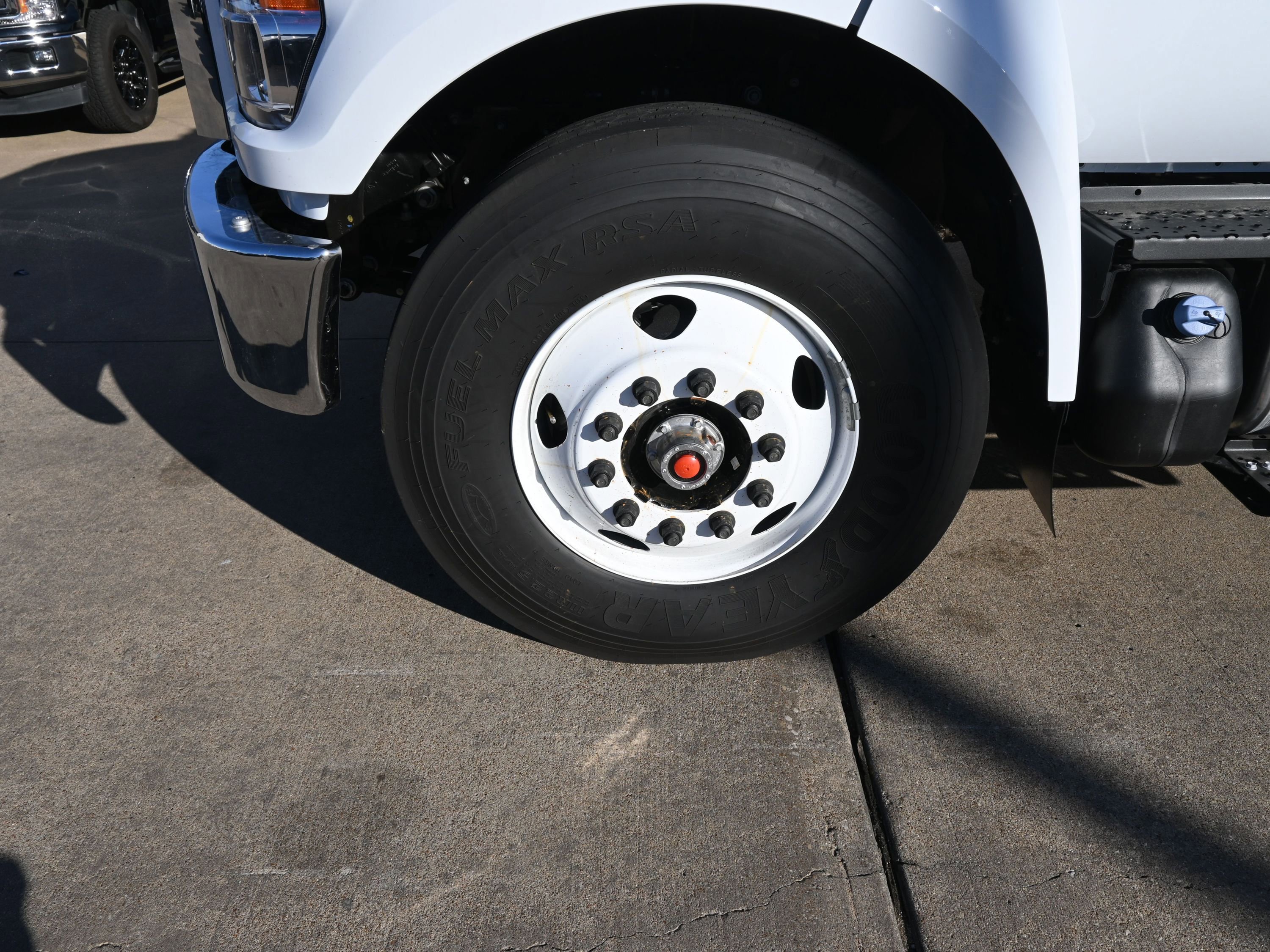 New 2026 Ford F750 2WD SuperCab Super Duty image 12