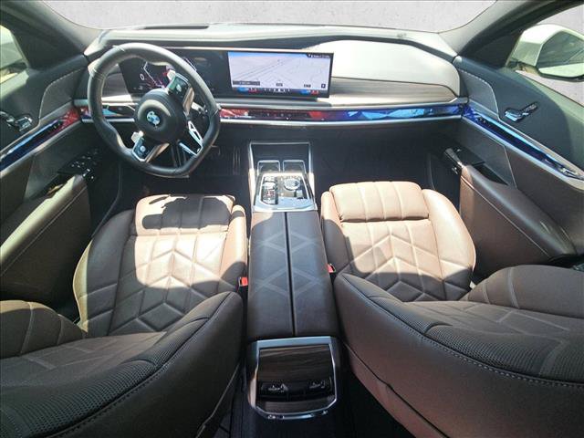 Certified 2024 BMW 760i xDrive AWD/4WD image 17