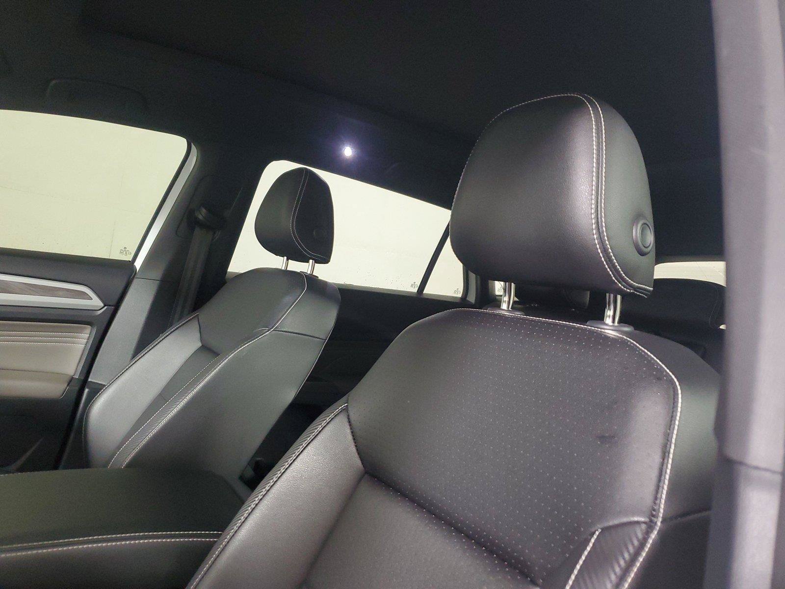 Used 2023 Volkswagen Atlas Cross Sport SE w/ Panoramic Sunroof Package FWD image 22