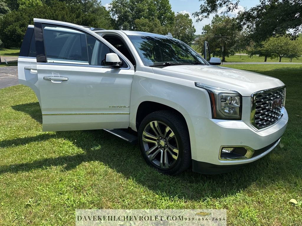 Used 2019 GMC Yukon Denali w/ Denali Ultimate Package image 38